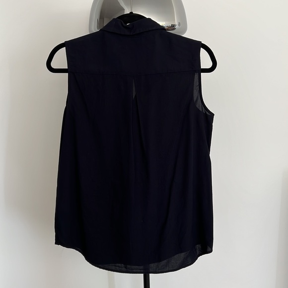 Uniqlo Navy Collared Sleeveless Top - Picture 2 of 3